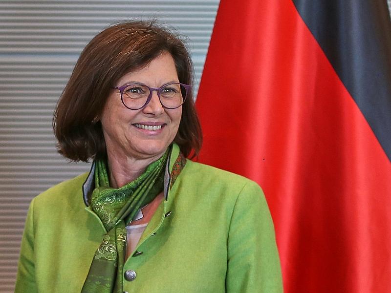 Amthor bremst Debatte um Aigner-Kandidatur als Bundespräsidentin
