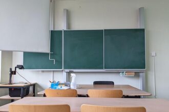 Behörden registrieren Zunahme rechtsextremer Vorfälle an Schulen