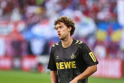 Bundesliga: Später Elfmeter rettet Köln Punkt am Millerntor