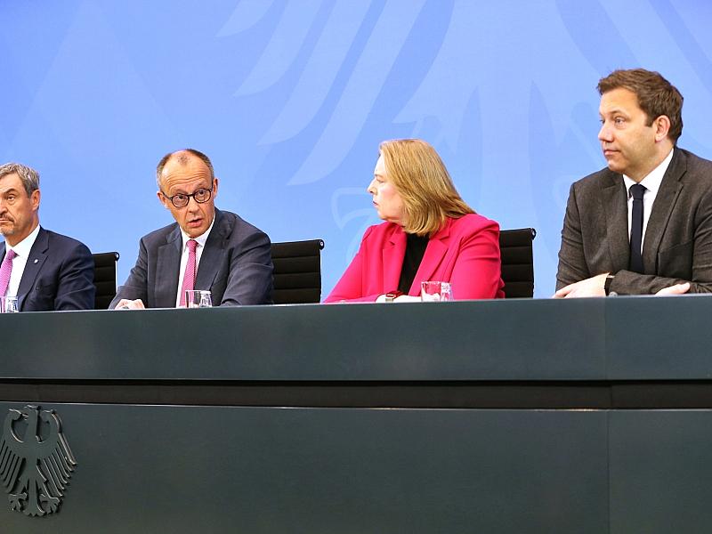 Bundesregierung kündigt "Energiesofortprogramm" an