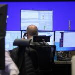 Dax dreht ins Minus - Investoren bleiben an den Seitenlinien
