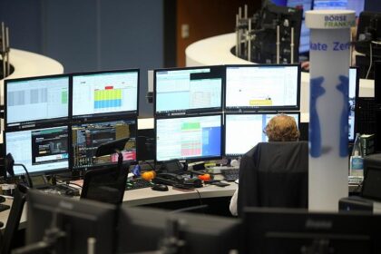 Dax legt kräftig zu - Rheinmetall gefragt