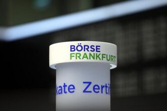 Dax schwach - Optimismus über Wochenende verflogen