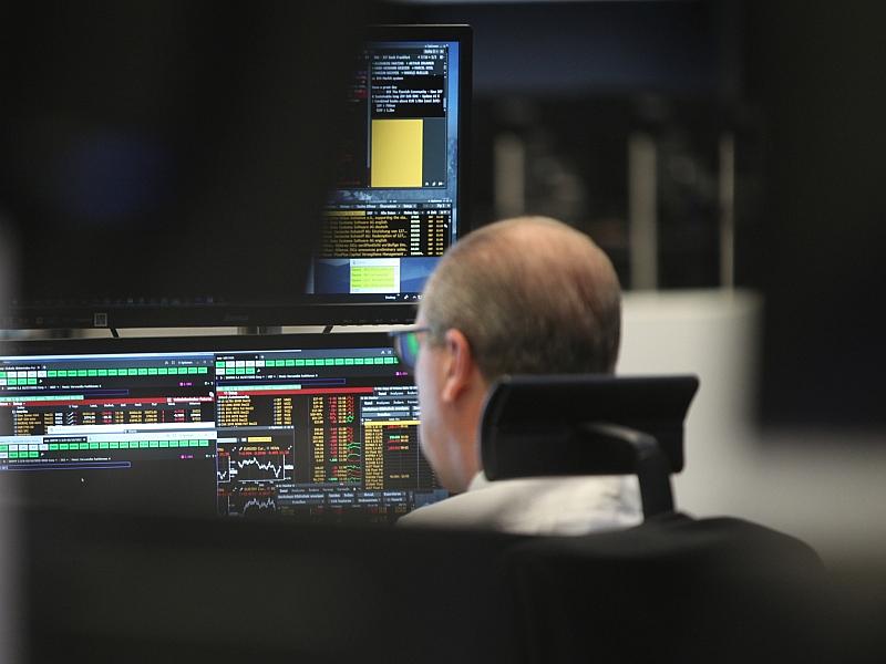 Dax startet nach Ostern leicht im Minus - Trumps Ultimatum im Blick