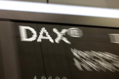 Dax startet verhalten - Ölhändler unter Druck