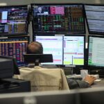 Dax weiter im Minus - Berichtssaison im Blick
