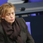 Demokratiepädagogen kritisieren Priens Umbau von "Demokratie leben"