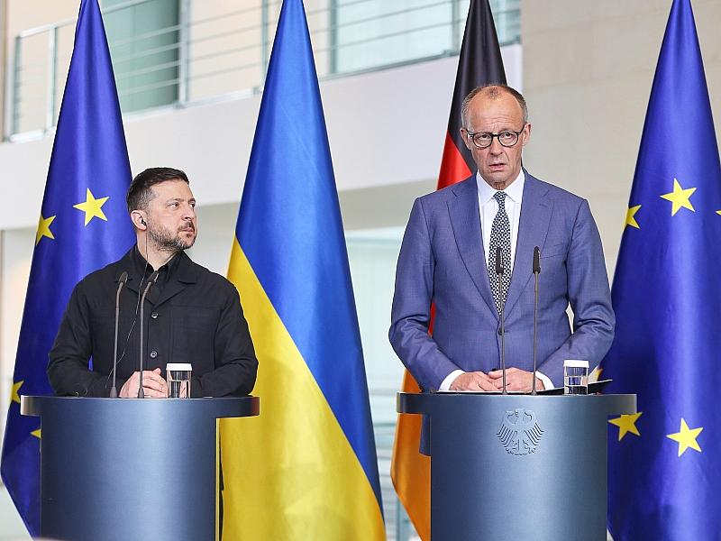 Deutschland und Ukraine vereinbaren "strategische Partnerschaft"