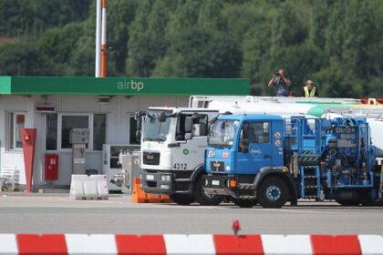 Flughafen-Verband fordert "Tankrabatt für Airlines"