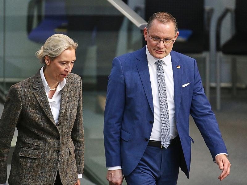 Forsa: AfD wieder vor Union