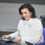 Forschungsministerin Bär sieht Deutschland als "Raumfahrtnation"