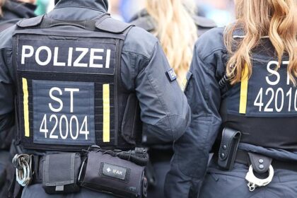 Großrazzia wegen Steuerbetrug und Hehlerei im Palettenhandel