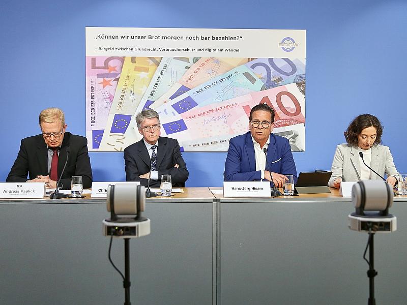 Gutachten: Verweigerung von Bargeldannahme verletzt Grundrechte