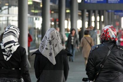 Immer mehr Menschen in Deutschland mit Einwanderungsgeschichte