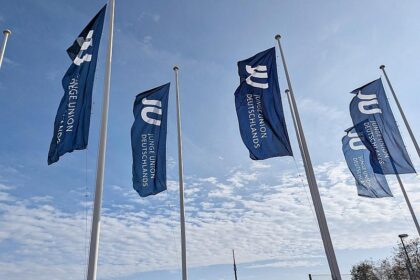 JU drängt auf Steuerfinanzierung der Bürgergeld-Gesundheitskosten