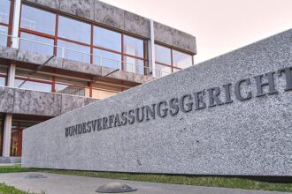 Karlsruhe weist Klage gegen Vorschriften für Fleischindustrie ab