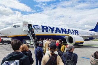 Kerosin-Preise: Ryanair schließt Flugstornierungen nicht aus