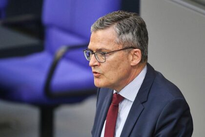 Kiesewetter für Nato-Ersatz und Abschied von USA als Bündnispartner