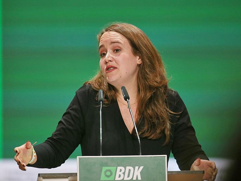 Lang schließt künftige Spitzenkandidatur nicht aus