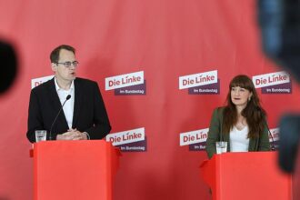 Linke kritisiert geplante Diätenerhöhung als "dreist"