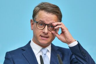 Linnemann: Beamte dürfen Entlastungsprämie auf keinen Fall bekommen