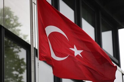 Mindestens neun Tote nach Schüssen an Schule in der Türkei