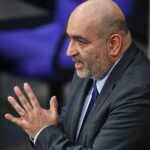Nouripour fordert mehr Unterstützung der Ukraine