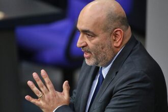 Nouripour fordert mehr Unterstützung der Ukraine