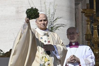 Papst warnt zu Ostern vor Gleichgültigkeit gegenüber Kriegsopfern