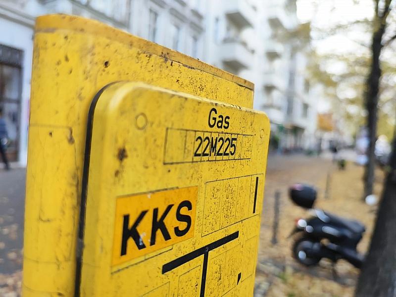 Reiche hält Versorgung mit Sprit und Gas weiterhin für gesichert