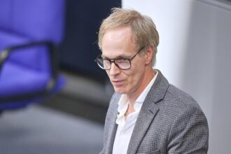 SPD warnt vor Desinformationskampagnen vor Ost-Wahlen