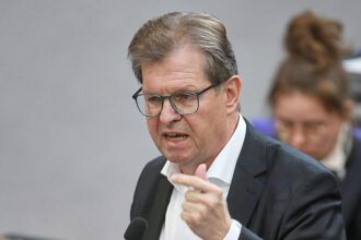 Stegner kritisiert "irrlichternde Haltung" Trumps im Irankrieg
