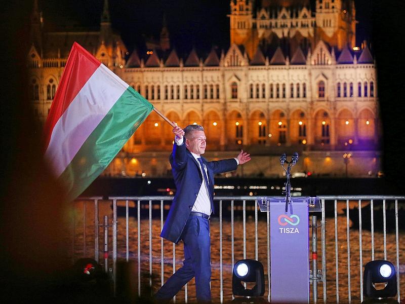Strack-Zimmermann sieht Orban-Abwahl als "geopolitisches Zeichen"