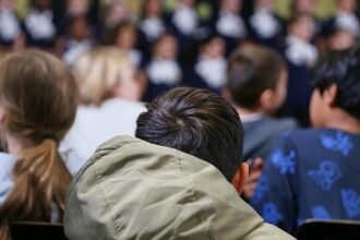 Studie: Hohe Social-Media-Nutzung schadet Schulleistungen