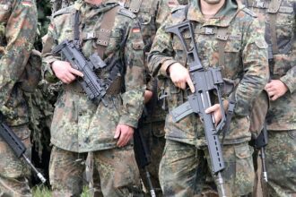 Über 2.000 Bundeswehr-Auftritte an Schulen im ersten Quartal 2026
