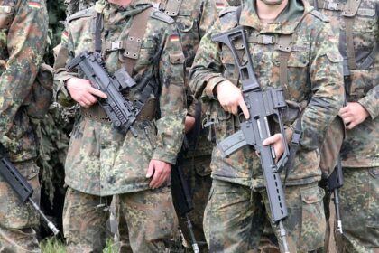 Über 2.000 Bundeswehr-Auftritte an Schulen im ersten Quartal 2026
