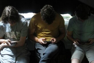 Ulrich Wickert fordert Beschränkung von Social Media
