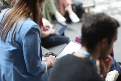 Umfrage: Deutsche blicken gespalten auf "Künstliche Intelligenz"