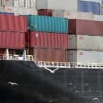USA beschießen iranisches Containerschiff