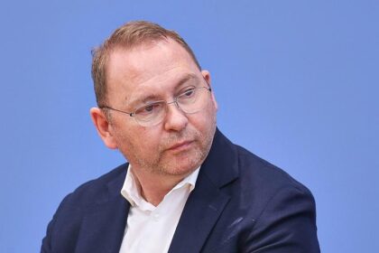 Verdi bezeichnet steuerfreie 1.000-Euro-Prämie als "Rohrkrepierer"
