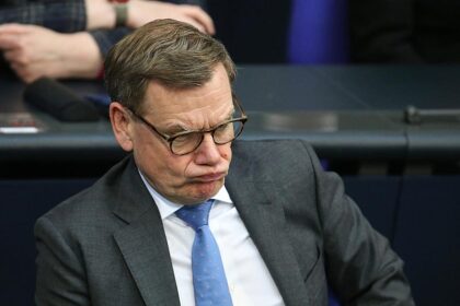 Wadephul verteidigt Nato gegen Trump-Kritik
