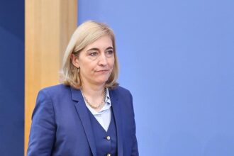 Warken für Steuerfinanzierung von Bürgergeld-Gesundheitskosten
