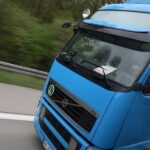 Zahl mautpflichtiger Lkws auf Autobahnen im März gesunken